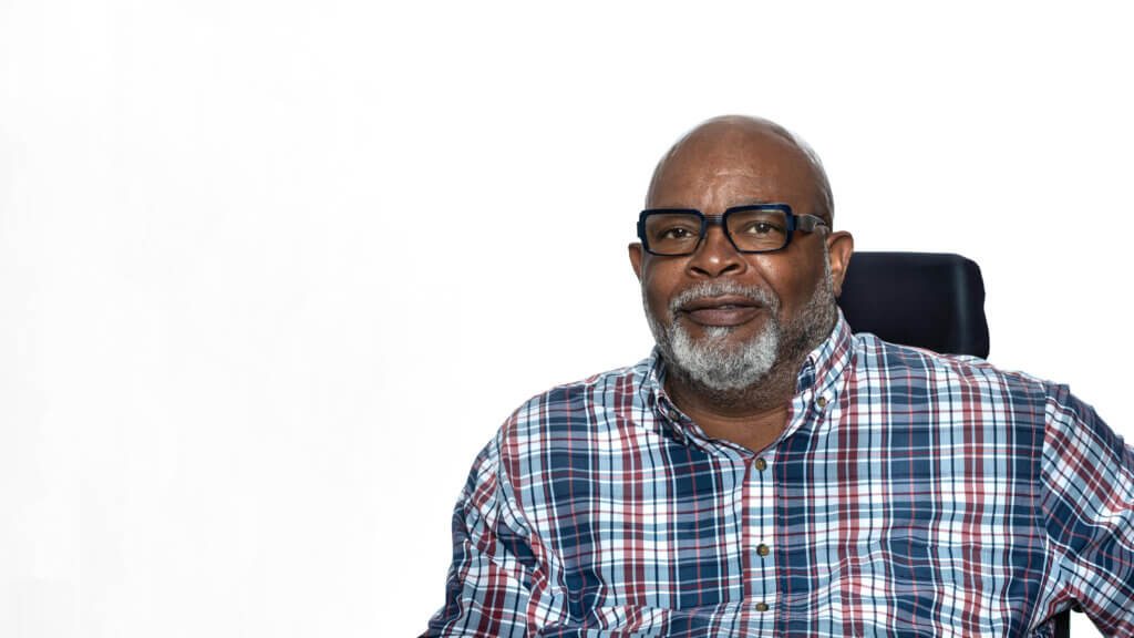 Theo Braddy Headshot